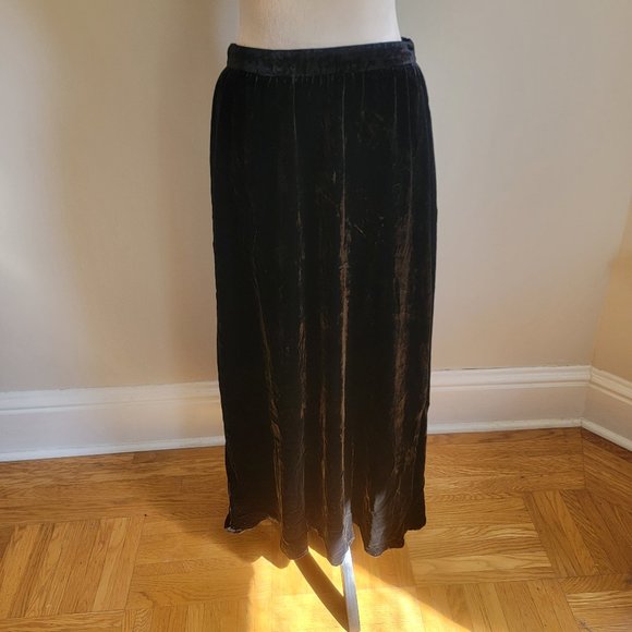 Hill Skirts Nwot Stunning Hill Maxi Velvet Maxi Skirt